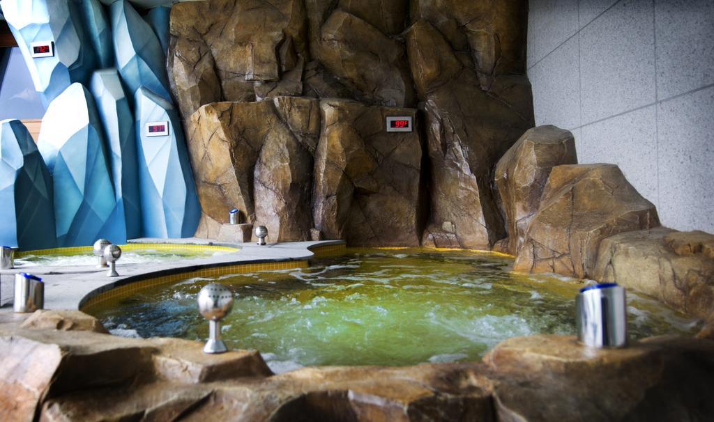 The One Boutique Hotel キャロルトン エクステリア 写真